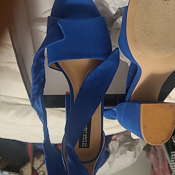 Blue block heels - Picture 4 of 4